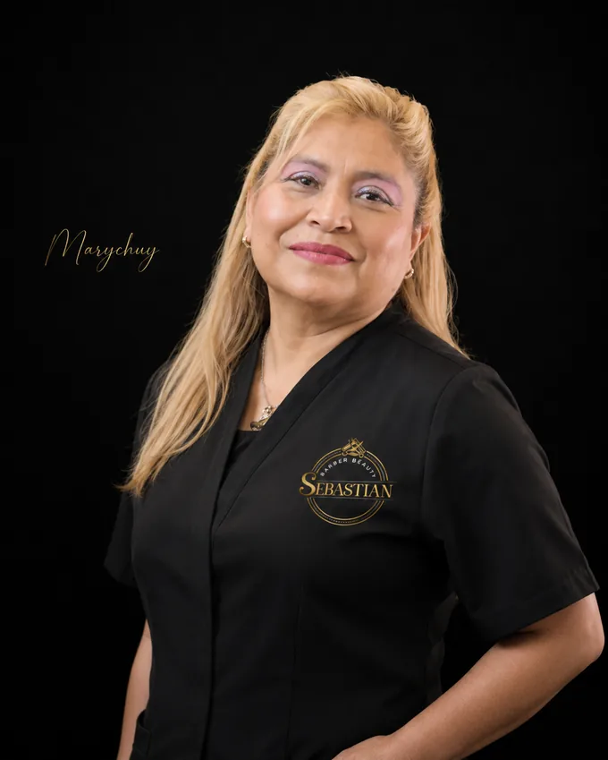Marychuy, del equipo de Sebastian Barber Beauty Salon